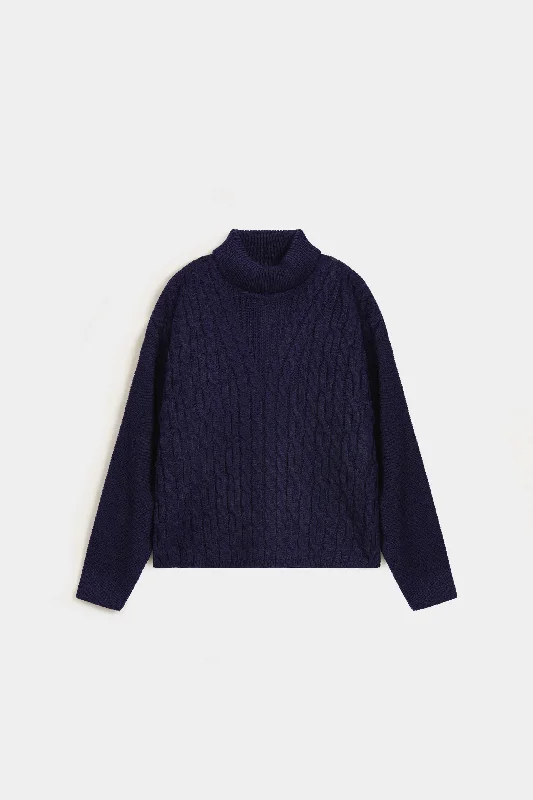 Cable Knit Cropped Sweater