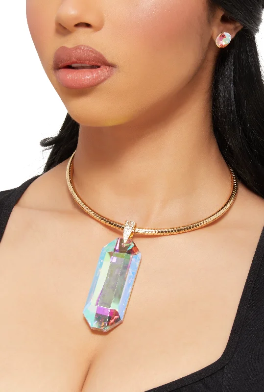 Iridescent Crystal Collar Necklace and Stud Earrings